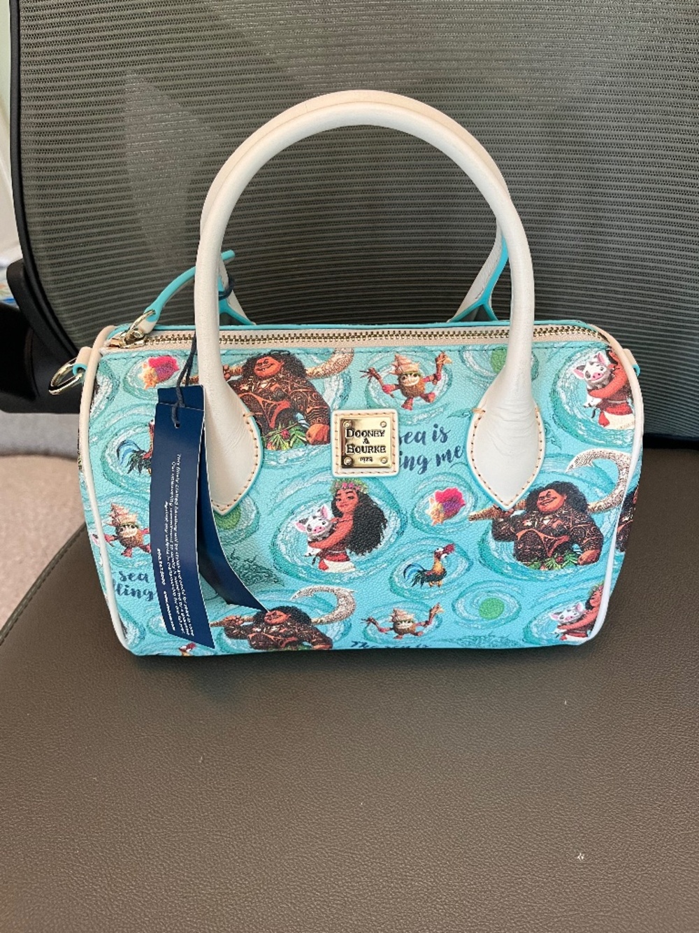 Dooney and bourke Moana satchel